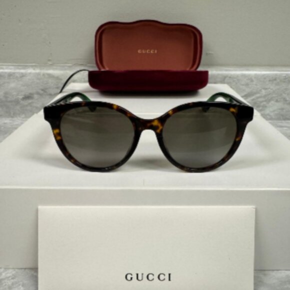 GUCCI | NEW | 0702SKN | 0702SKN - 003 | HAVANA - GREEN - RED | GRADIENT BROWN - Picture 1 of 6